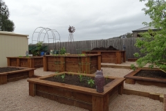 ECOWOOD veggie beds