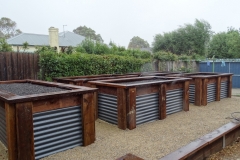 Colourbond and ECOWOOD veggie beds