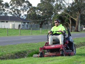 Residential and Commercial mowing service